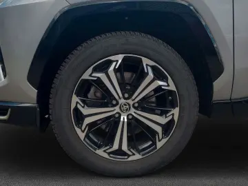 TOYOTA RAV 4 Plug-in-Hybrid Technik- und Style Paket