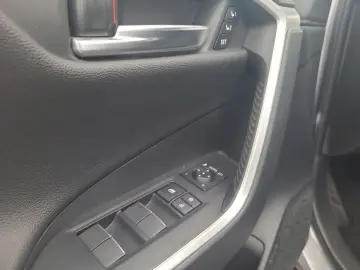 TOYOTA RAV 4 Plug-in-Hybrid Technik- und Style Paket