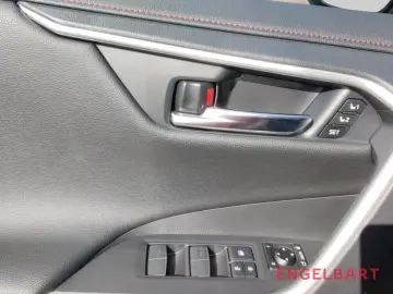 TOYOTA RAV 4 Plug-in Hybrid 4x4 Style-Paket 360  Kamera