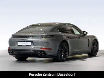 PORSCHE Panamera GTS