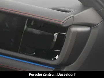 PORSCHE Panamera GTS