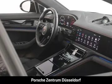 PORSCHE Panamera GTS