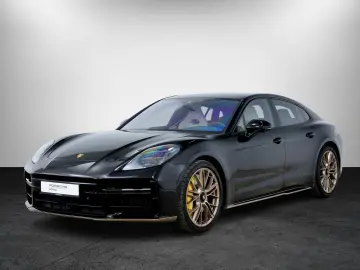 PORSCHE Panamera GTS