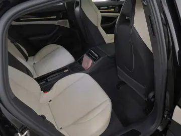 PORSCHE Panamera GTS