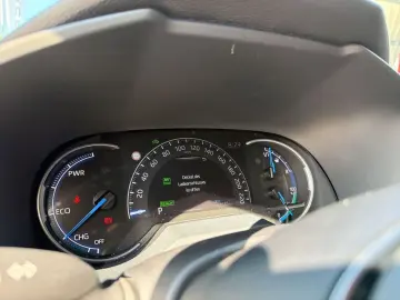 TOYOTA RAV 4 Style Plug-in Hybrid 4x4 2.5L Leder Memory