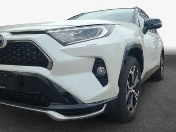 TOYOTA RAV 4 Plug-in-Hybrid Style