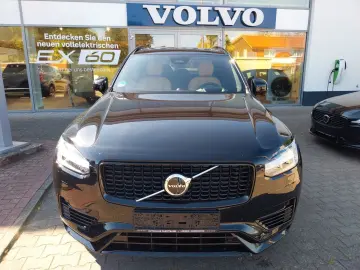 VOLVO XC90 T8 Ultimate Dark Recharge Vollausstattung