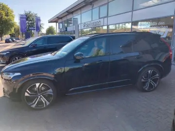 VOLVO XC90 T8 Ultimate Dark Recharge Vollausstattung