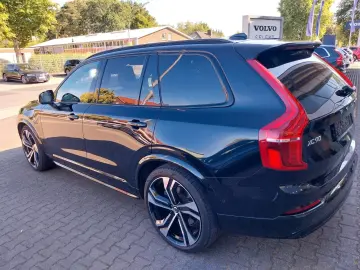 VOLVO XC90 T8 Ultimate Dark Recharge Vollausstattung