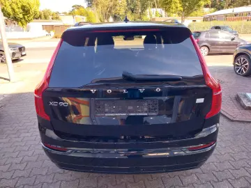 VOLVO XC90 T8 Ultimate Dark Recharge Vollausstattung