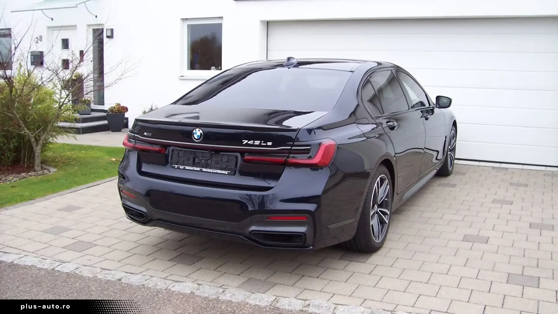 BMW 745Le xDrive M Sport Sky Lounge Massage