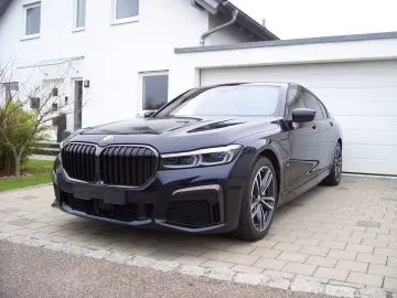 BMW 745Le xDrive M Sport Sky Lounge Massage