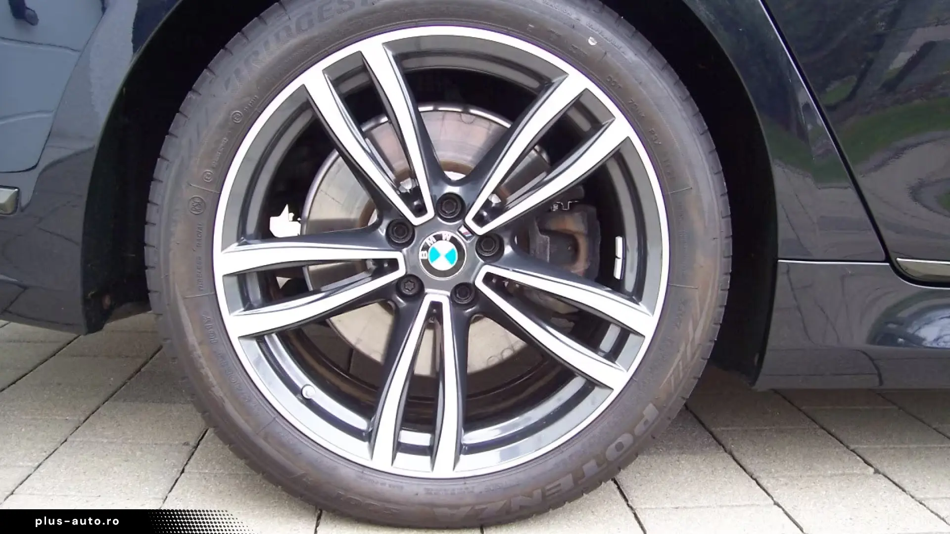 BMW 745Le xDrive M Sport Sky Lounge Massage