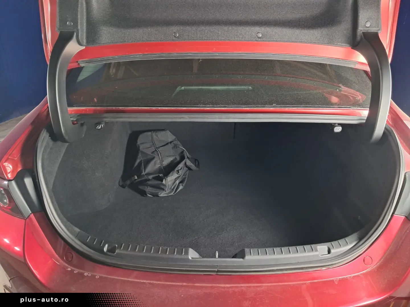 MAZDA 3 SEDAN SKYACTIVE G AUT 122CP 2019