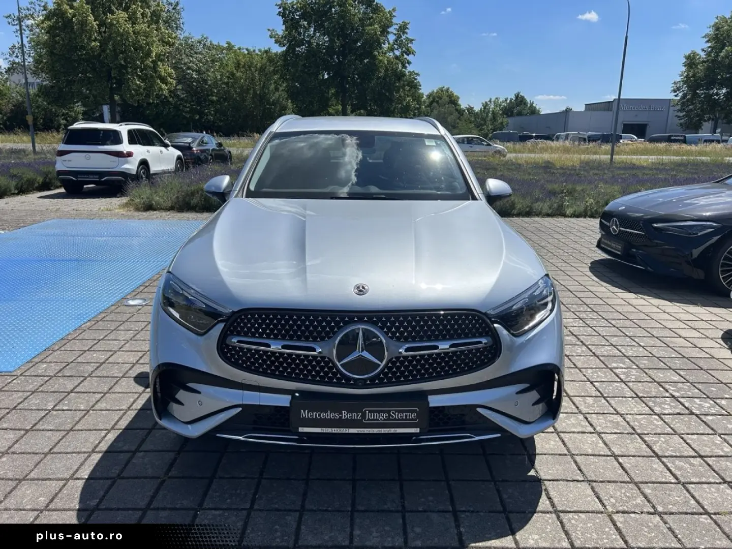 MERCEDES-BENZ GLC 200 4M AMG DIGI LIGHT MEMORY TOTW AMBIENTE