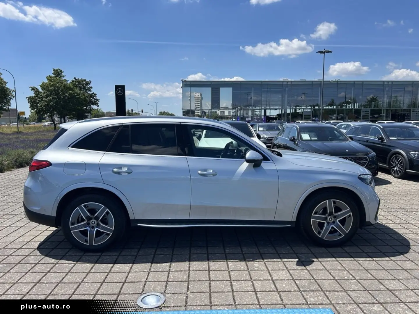 MERCEDES-BENZ GLC 200 4M AMG DIGI LIGHT MEMORY TOTW AMBIENTE