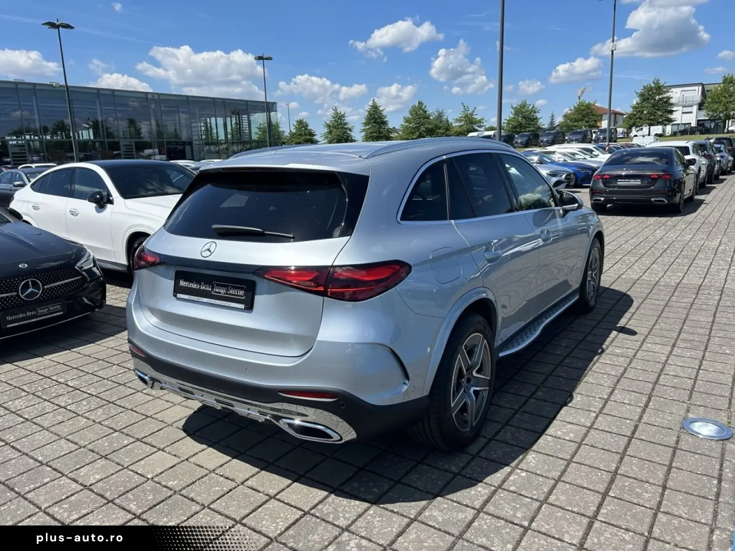 MERCEDES-BENZ GLC 200 4M AMG DIGI LIGHT MEMORY TOTW AMBIENTE