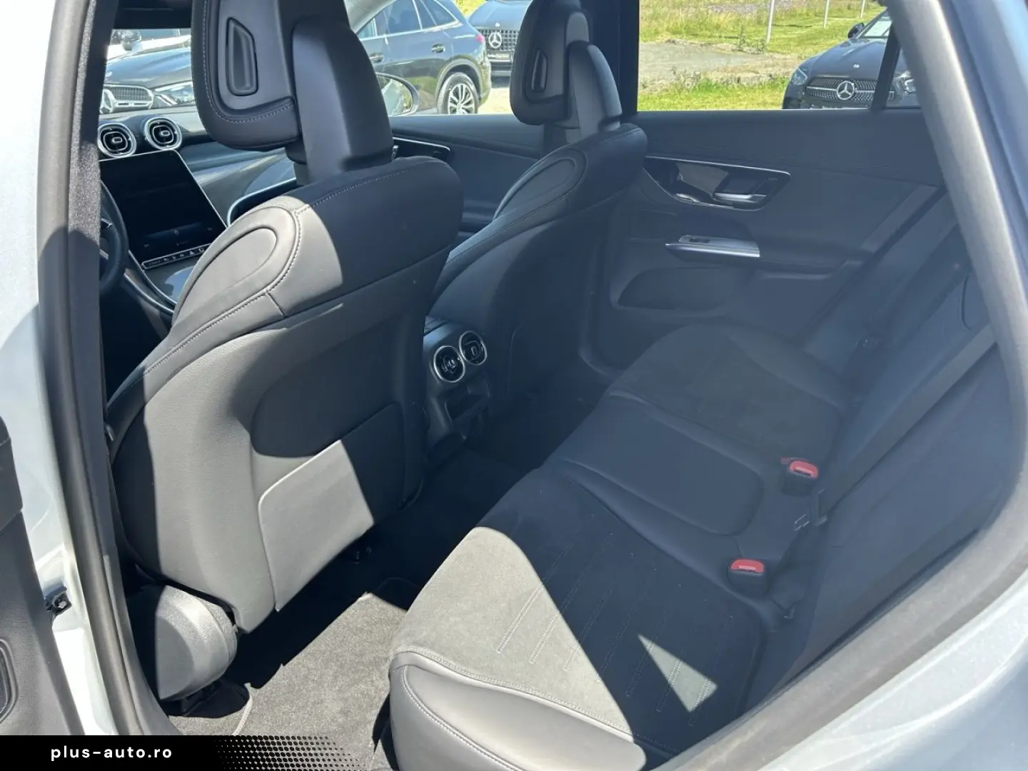 MERCEDES-BENZ GLC 200 4M AMG DIGI LIGHT MEMORY TOTW AMBIENTE