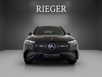MERCEDES-BENZ GLC 200 4M Edition AMG Line Night 360  19 Pano