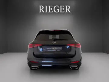 MERCEDES-BENZ GLC 200 4M Edition AMG Line Night 360  19 Pano