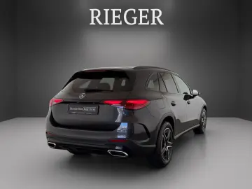 MERCEDES-BENZ GLC 200 4M Edition AMG Line Night 360  19 Pano
