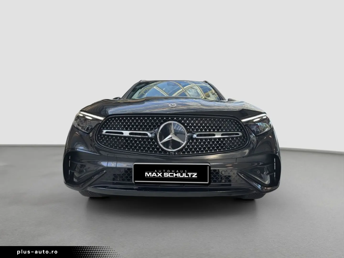 MERCEDES-BENZ GLC 200 4MATIC AMG NIGHT Navi KeyLess PDC RFK