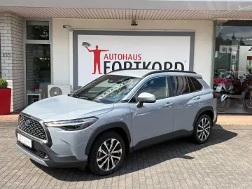 TOYOTA Corolla Cross 2.0 Hybrid Style 4x4