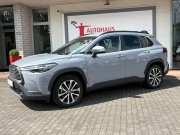 TOYOTA Corolla Cross 2.0 Hybrid Style 4x4