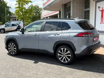 TOYOTA Corolla Cross 2.0 Hybrid Style 4x4
