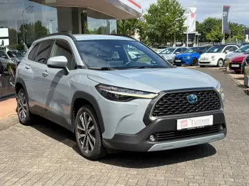 TOYOTA Corolla Cross 2.0 Hybrid Style 4x4