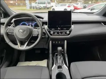 TOYOTA Corolla Cross 2.0 Hybrid Style 4x4