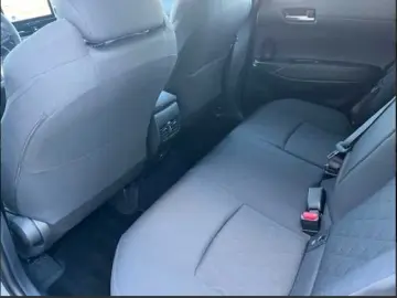 TOYOTA Corolla Cross 2.0 Hybrid Style 4x4