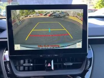 TOYOTA Corolla Cross 2.0 Hybrid Style 4x4
