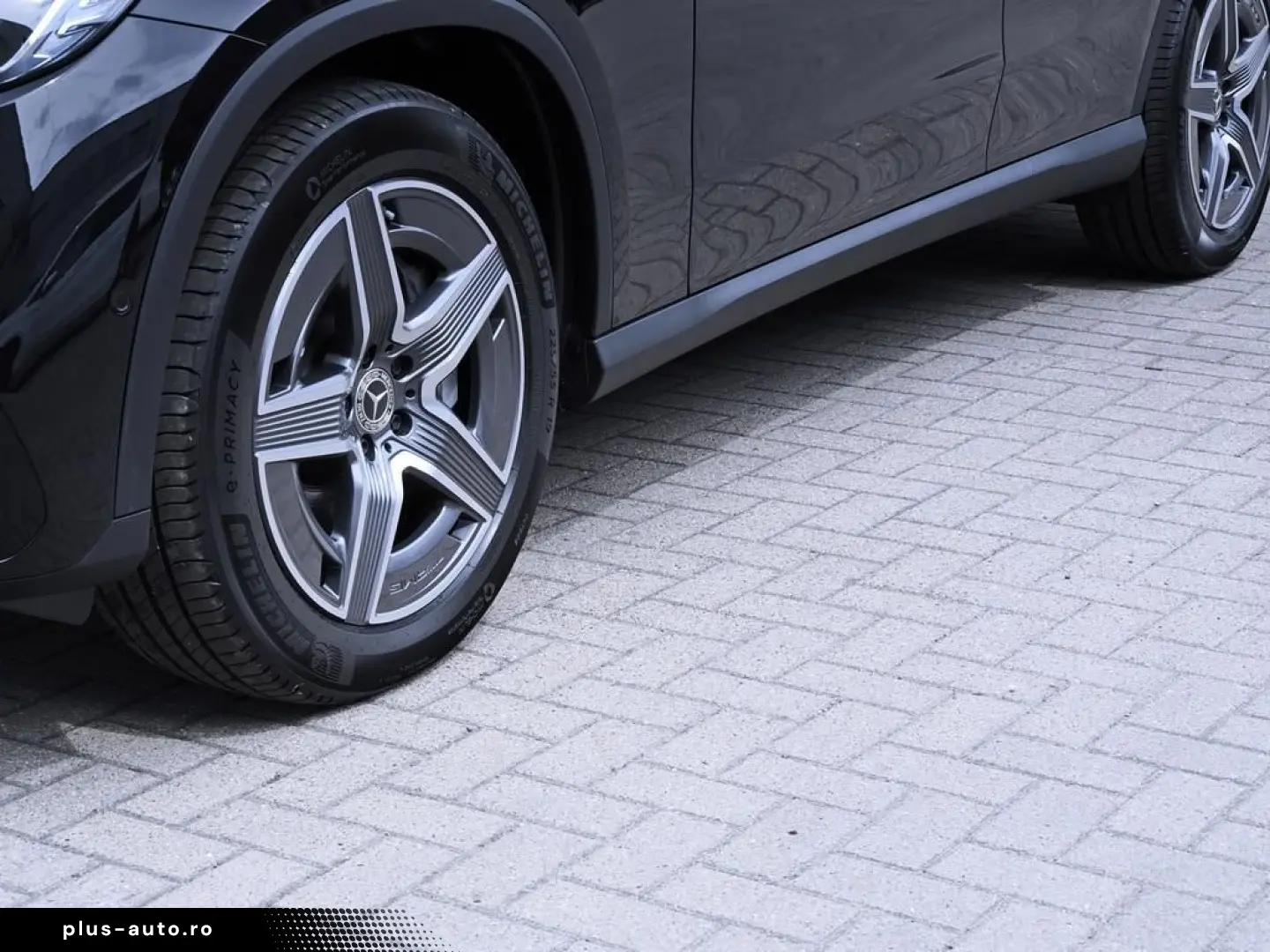MERCEDES-BENZ GLC 300 d AMG 4M AHK DISTRONIC SHZ MBU&hellip;