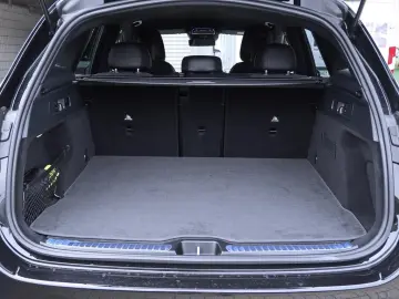 MERCEDES-BENZ GLC 300 d AMG 4M AHK DISTRONIC SHZ MBU…