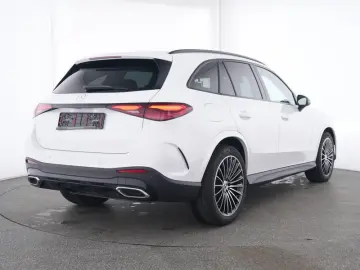 MERCEDES-BENZ GLC 200 4M AMG Adv.Plus AHK NIGHT MEMO…