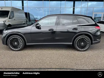 MERCEDES-BENZ GLC 200 4M AMG Night 20'' AH…