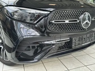 MERCEDES-BENZ GLC 200 4M AMG NIGHT KAMERA TWA LENKRADHZG