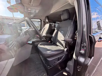 FORD Tourneo Custom Bus 320 L2 Tourneo Active 8PERS