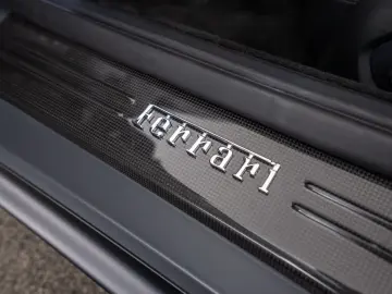 FERRARI 812 Superfast FERRARI SINGEN