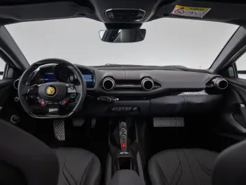 FERRARI 812 Superfast FERRARI SINGEN