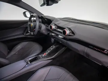 FERRARI 812 Superfast FERRARI SINGEN