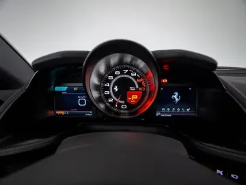 FERRARI 812 Superfast FERRARI SINGEN