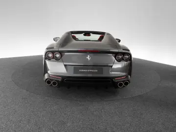 FERRARI 812 GTS