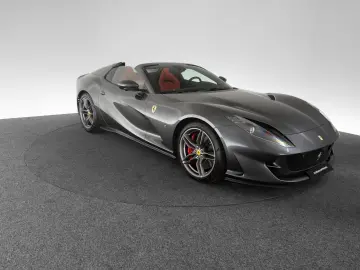 FERRARI 812 GTS