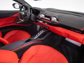 FERRARI 812 GTS
