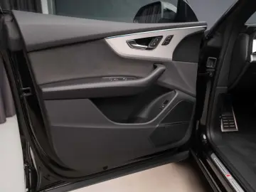 Audi Q8 55 TFSI Quattro