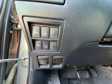 TOYOTA Hilux Executive AHK STH CAM