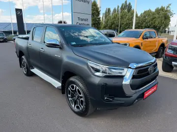 TOYOTA Hilux Executive AHK STH CAM
