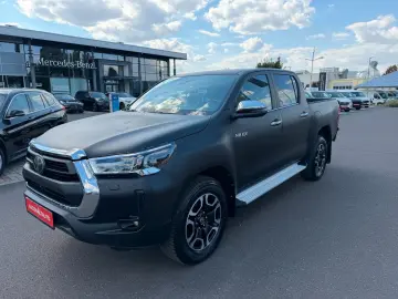 TOYOTA Hilux Executive AHK STH CAM